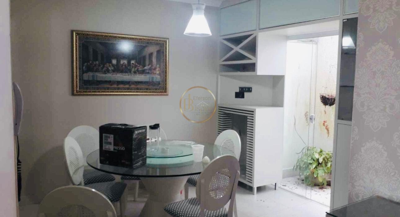 Casa à venda com 3 quartos, 1 suíte, 2 vagas e 130m² no Centro, Porto Seguro (BA) — foto 5 de 12