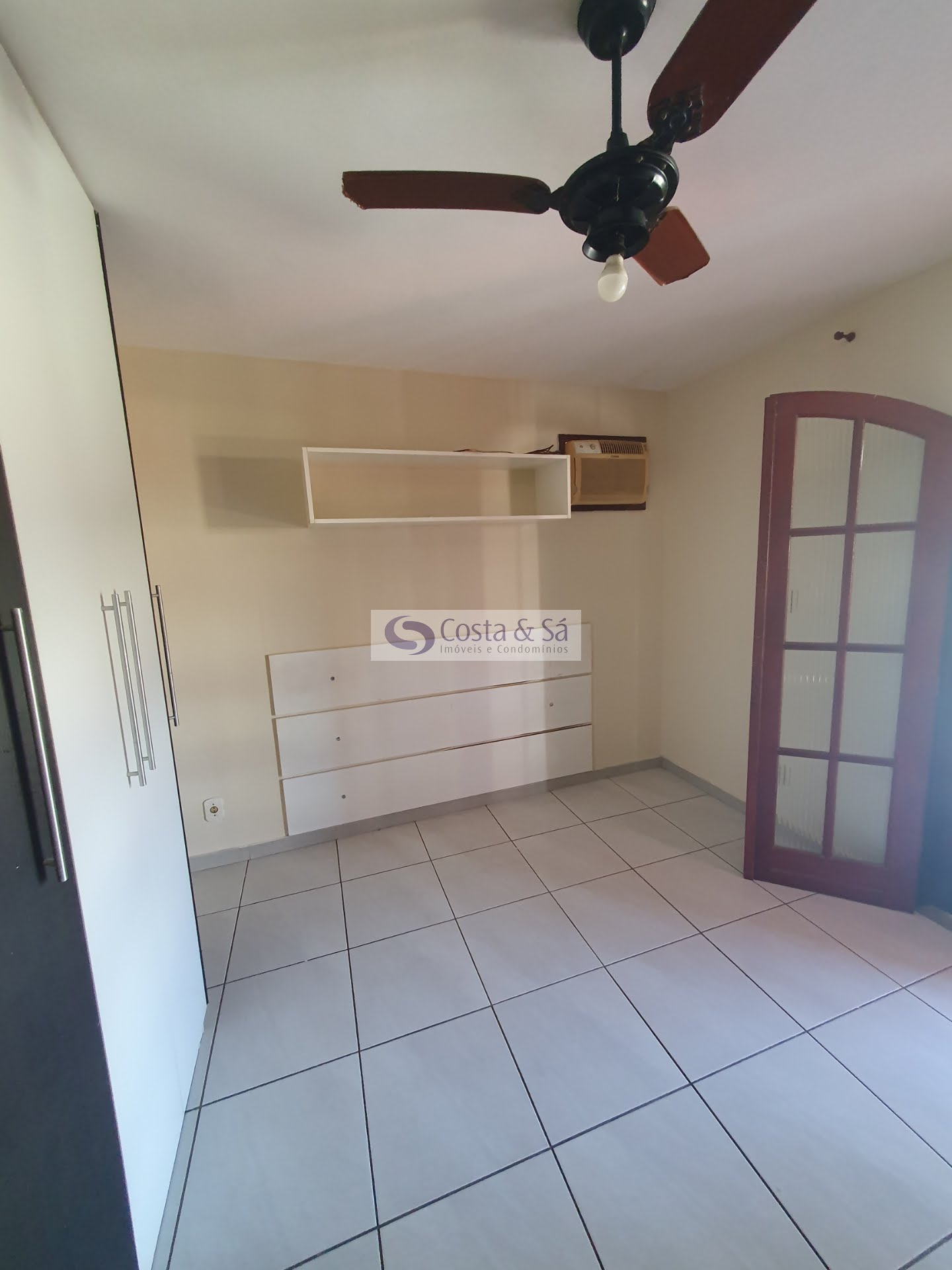 Casa à venda com 3 quartos, 1 suíte, 2 vagas e 120m² no Costazul, Rio das Ostras (RJ) — foto 12 de 16