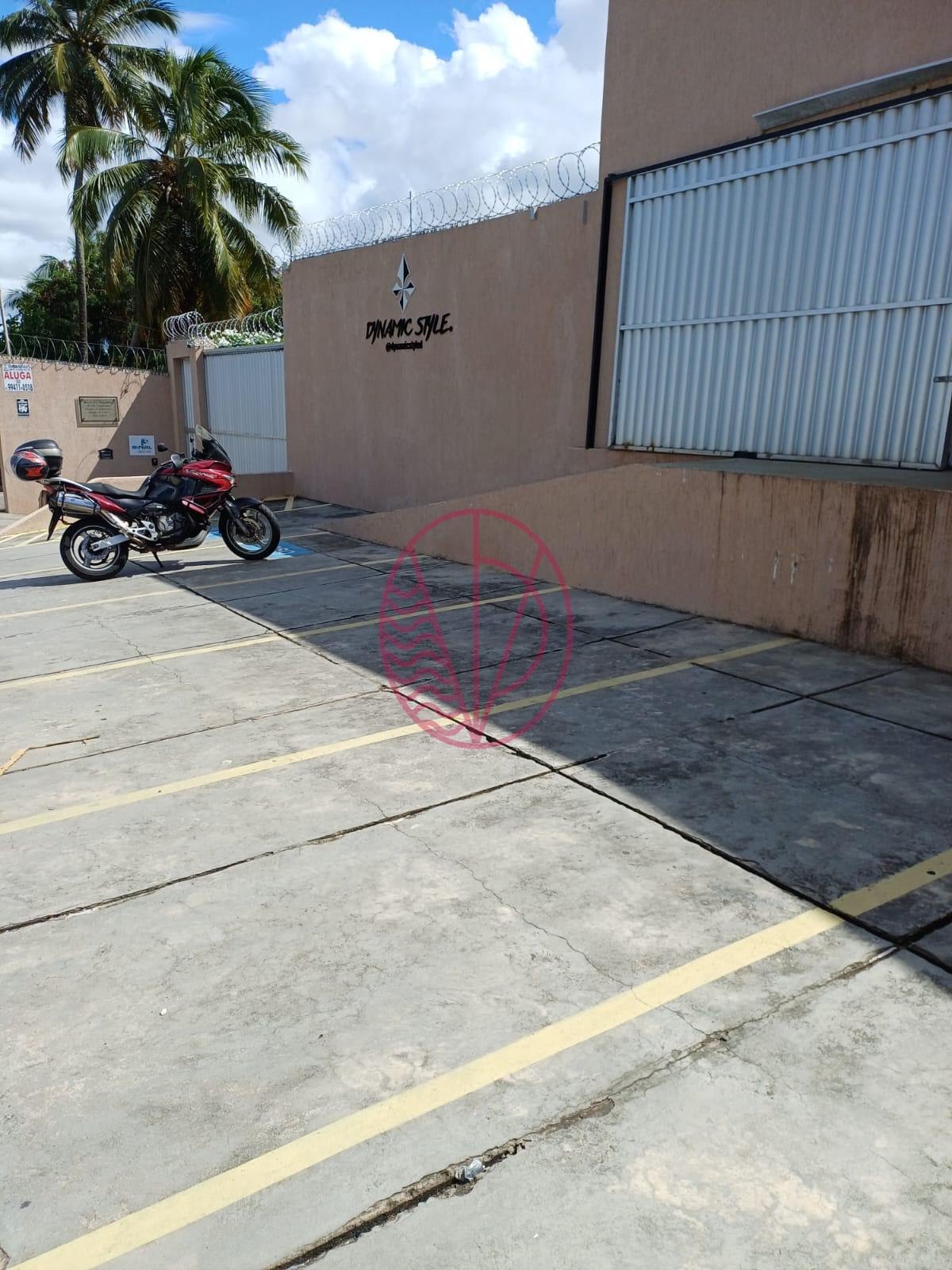 Comercial para alugar com 1 banheiro, 6 vagas e 210m² no Bosque do Quiosque, Lauro de Freitas — foto principal
