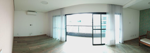 Apartamento 3 Dormitórios na Ponta da Praia  -  Santos/SP
