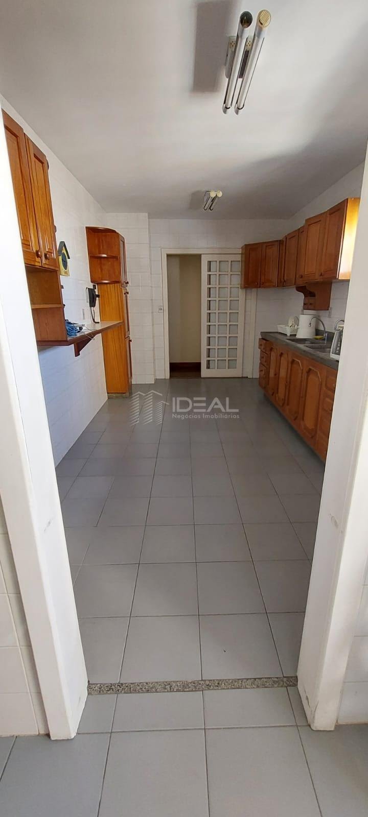 Apartamento à venda com 4 quartos, 1 suíte, 2 vagas e 272m² no Parque Conselheiro Tomaz Coelho, Campos dos Goytacazes (RJ) — foto 11 de 12