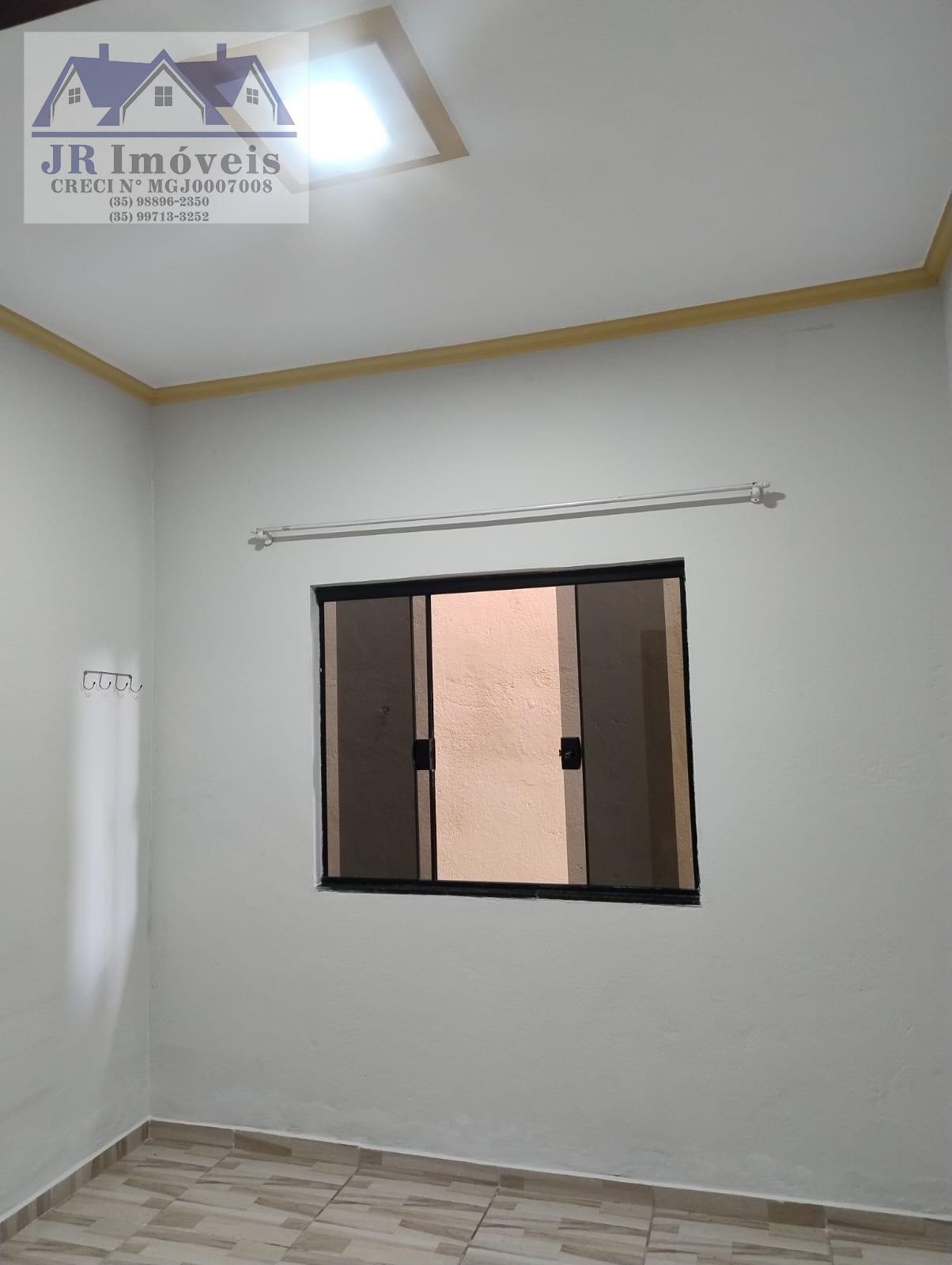 Casa à venda com 5 quartos e 2 banheiros no São José, Pedralva (MG) — foto 17 de 23