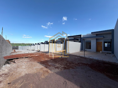 Casa em Condomínio no bairro Florais Cascavel, 2 Quartos, 54m² à Venda