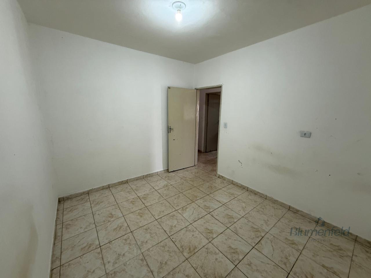 Casa à venda com 2 quartos, 1 banheiro, 3 vagas e 120m² no Jordanópolis, Arujá (SP) — foto 8 de 14