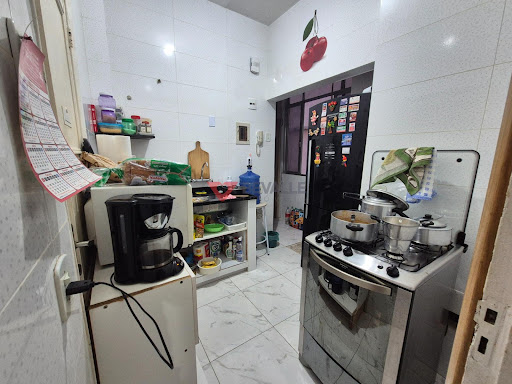 Apartamento à Venda em Copacabana RJ, 2 Quartos, 75m²