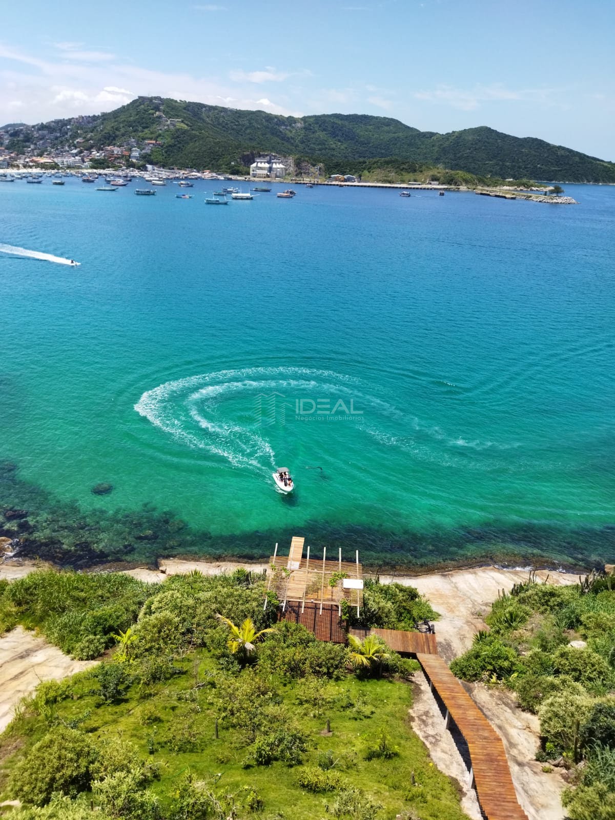 Casa à venda com 4 quartos, 3 suítes, 5 vagas e 500m² no Centro, Arraial do Cabo (RJ) — foto 17 de 21