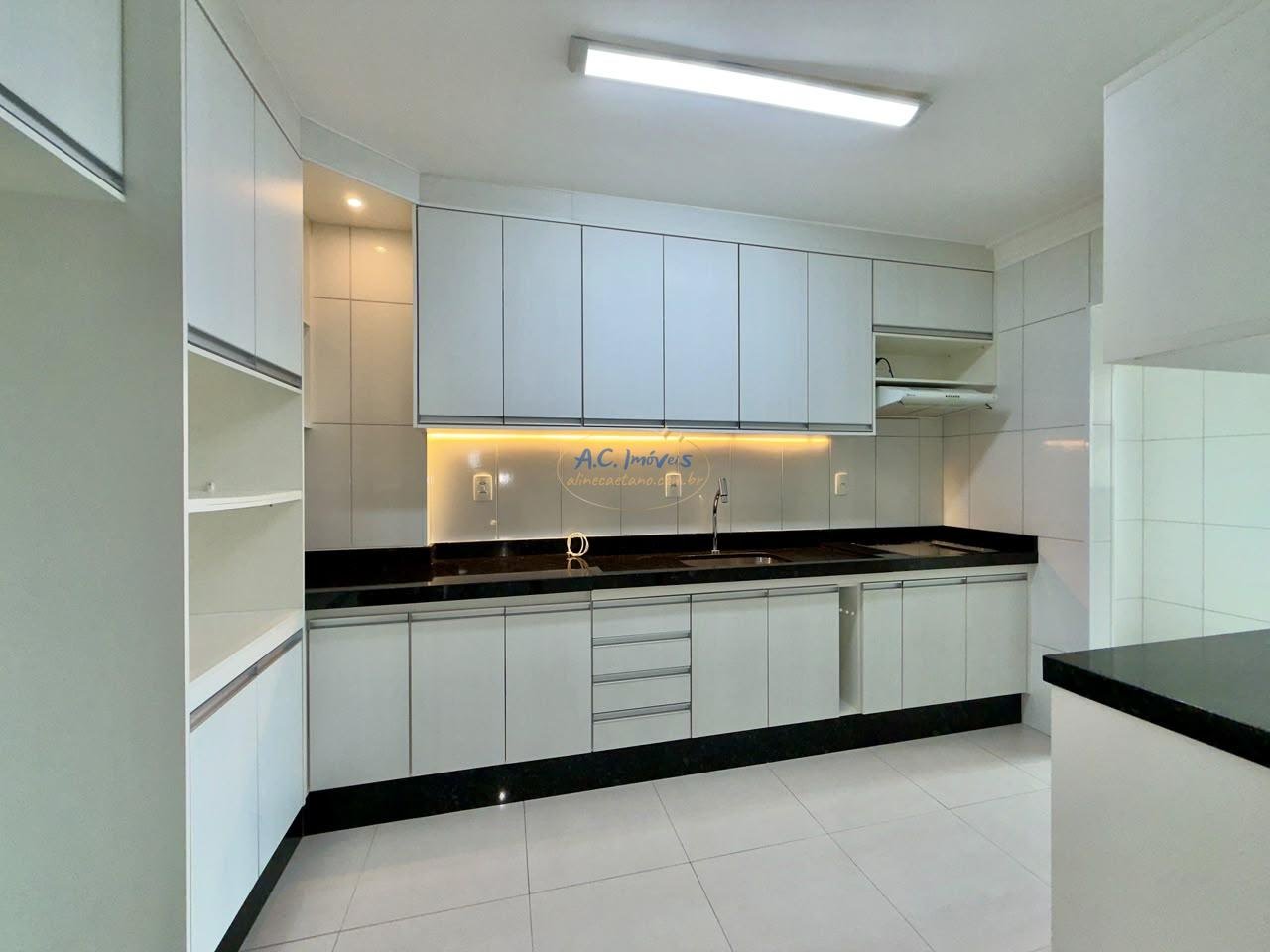 Apartamento à venda com 2 quartos, 1 suíte, 2 vagas e 94m² no Guilhermina, Praia Grande (SP) — foto 9 de 15