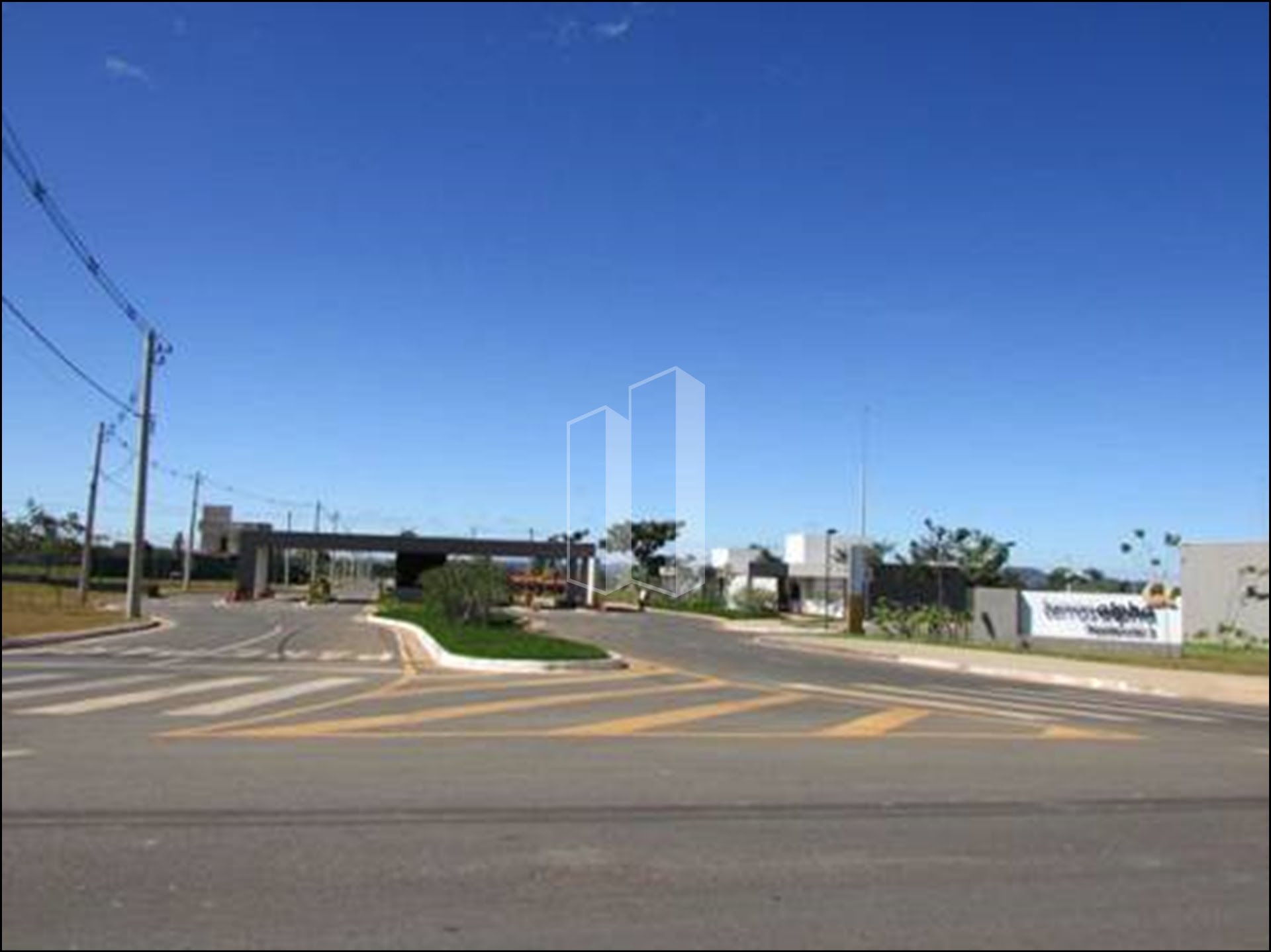 Terreno à venda com 300m² de terreno no Terras Alpha Residencial 2, Senador Canedo — foto principal