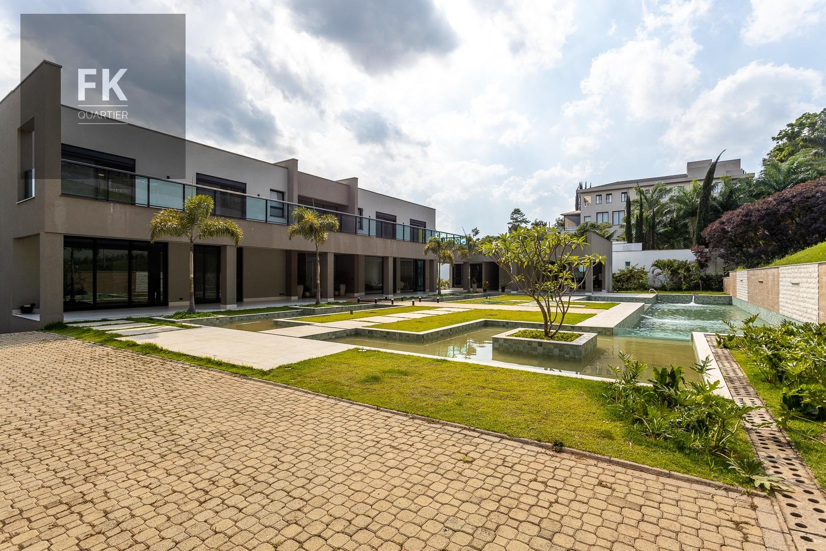 Casa à venda com 4 quartos, 4 suítes, 5 vagas e 3527m² no Residencial Tambore, Barueri (SP) — foto 2 de 30