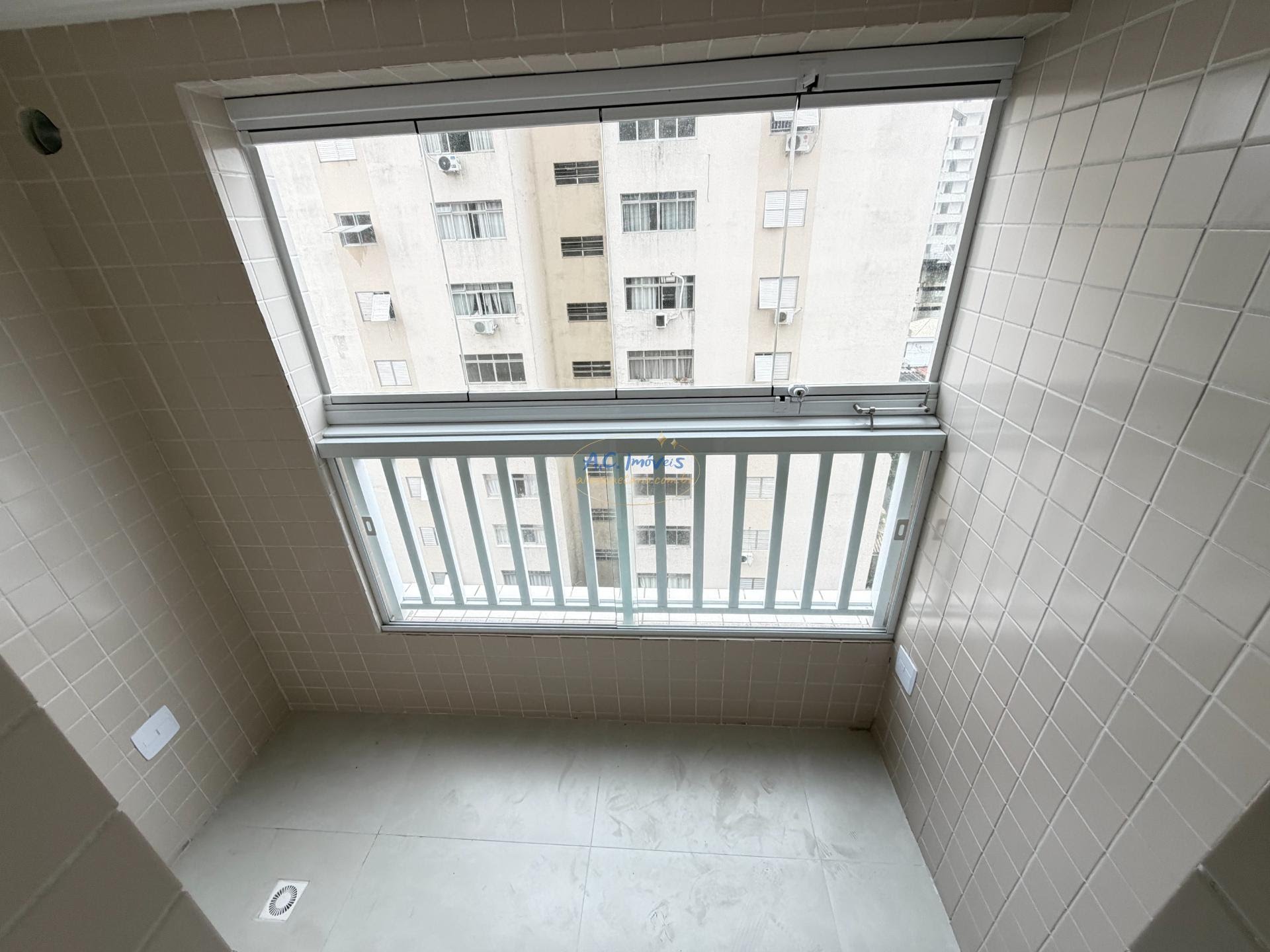 Apartamento à venda com 3 quartos, 2 suítes, 3 vagas e 122m² no Guilhermina, Praia Grande (SP) — foto 6 de 23