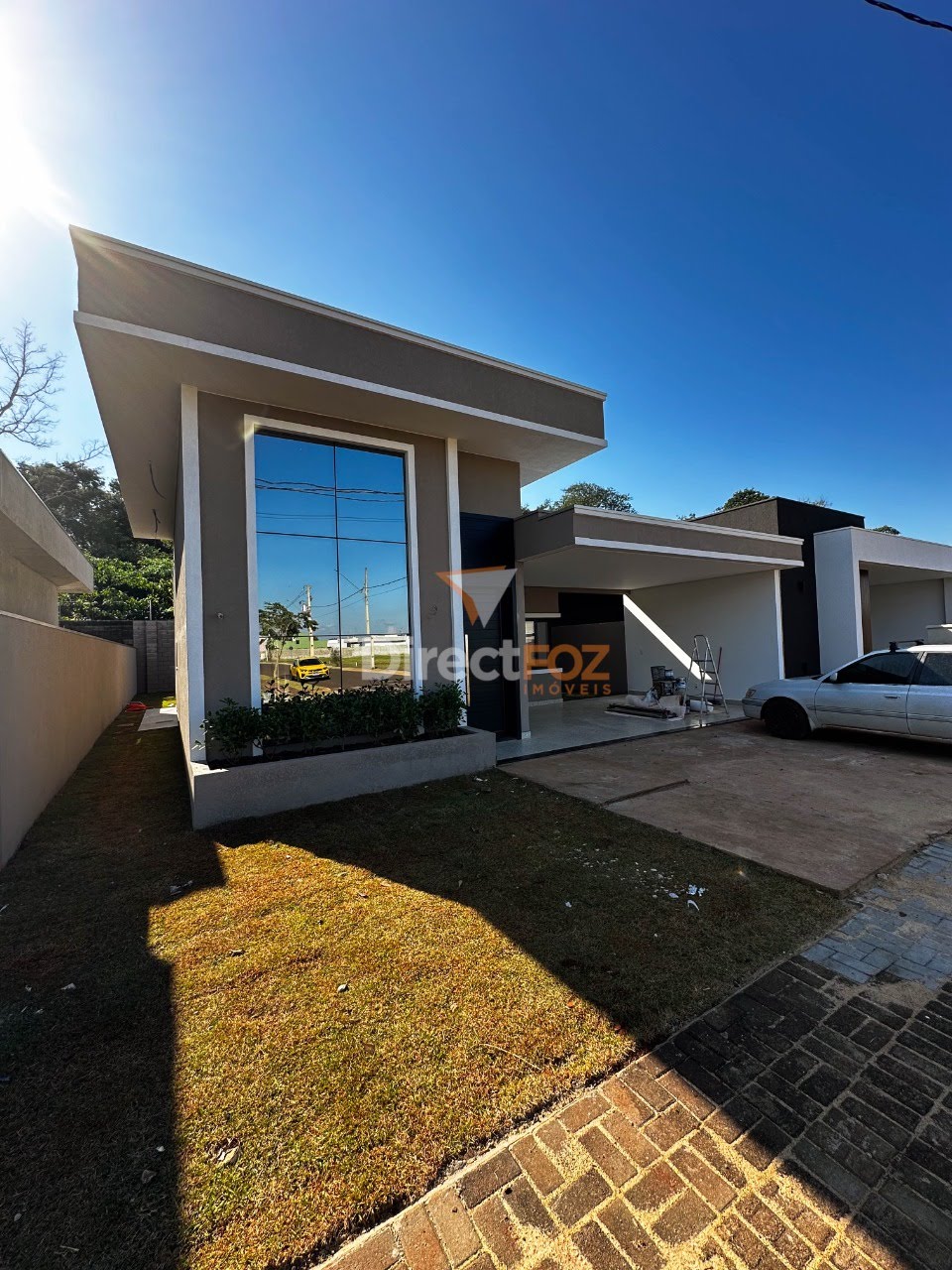 Casa térrea à venda no Condomínio Iguaçu em Foz do Iguaçu