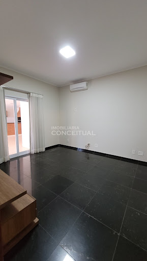 Sala de TV com Rack