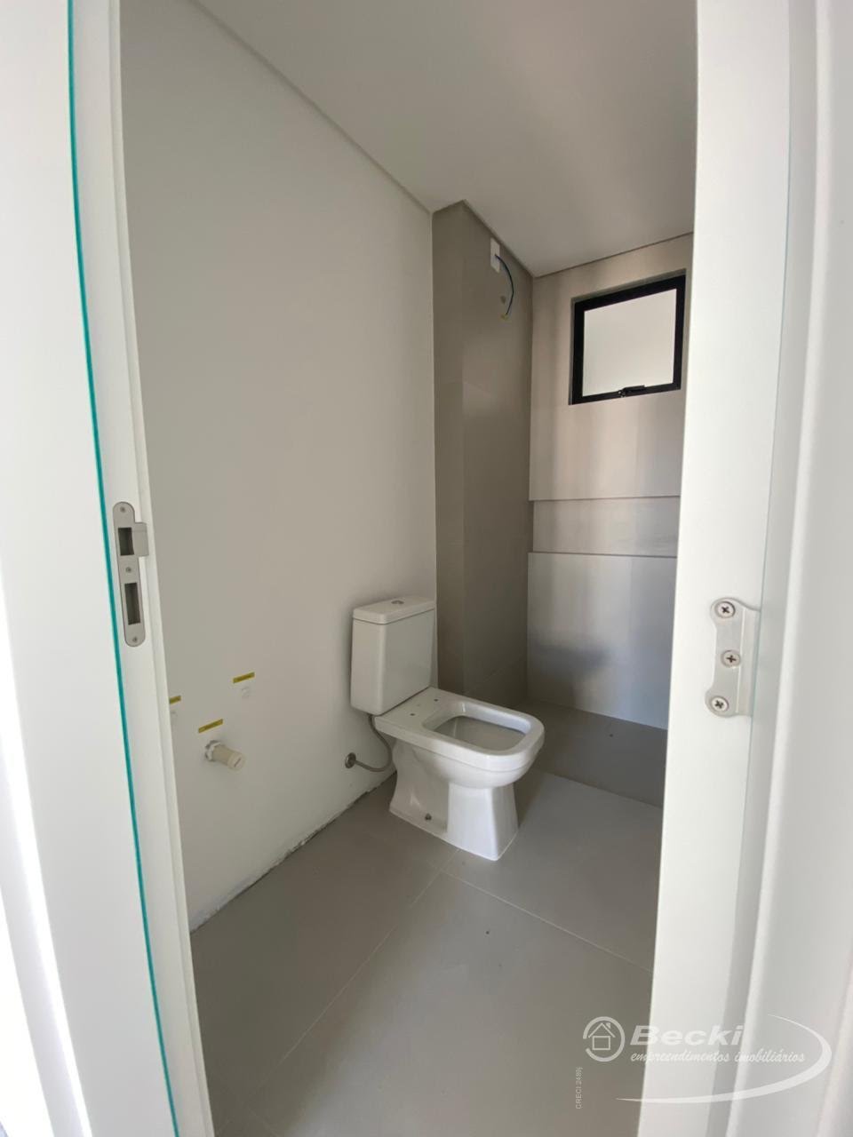 Apartamento à venda com 3 quartos, 1 suíte, 2 vagas e 78m² no Anita Garibaldi, Joinville (SC) — foto 23 de 27