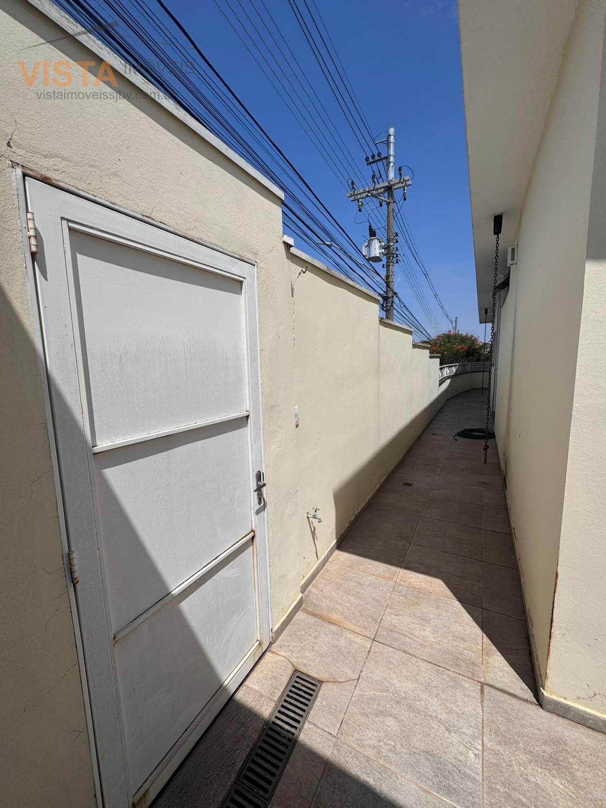 Casa à venda com 3 quartos, 1 suíte, 2 vagas e 280m² no Jardim Nova São João, São João da Boa Vista (SP) — foto 8 de 22