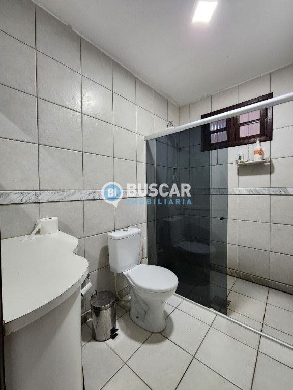 Casa à venda com 3 quartos, 1 suíte, 2 vagas e 242m² no Queimadinha, Feira de Santana (BA) — foto 7 de 16