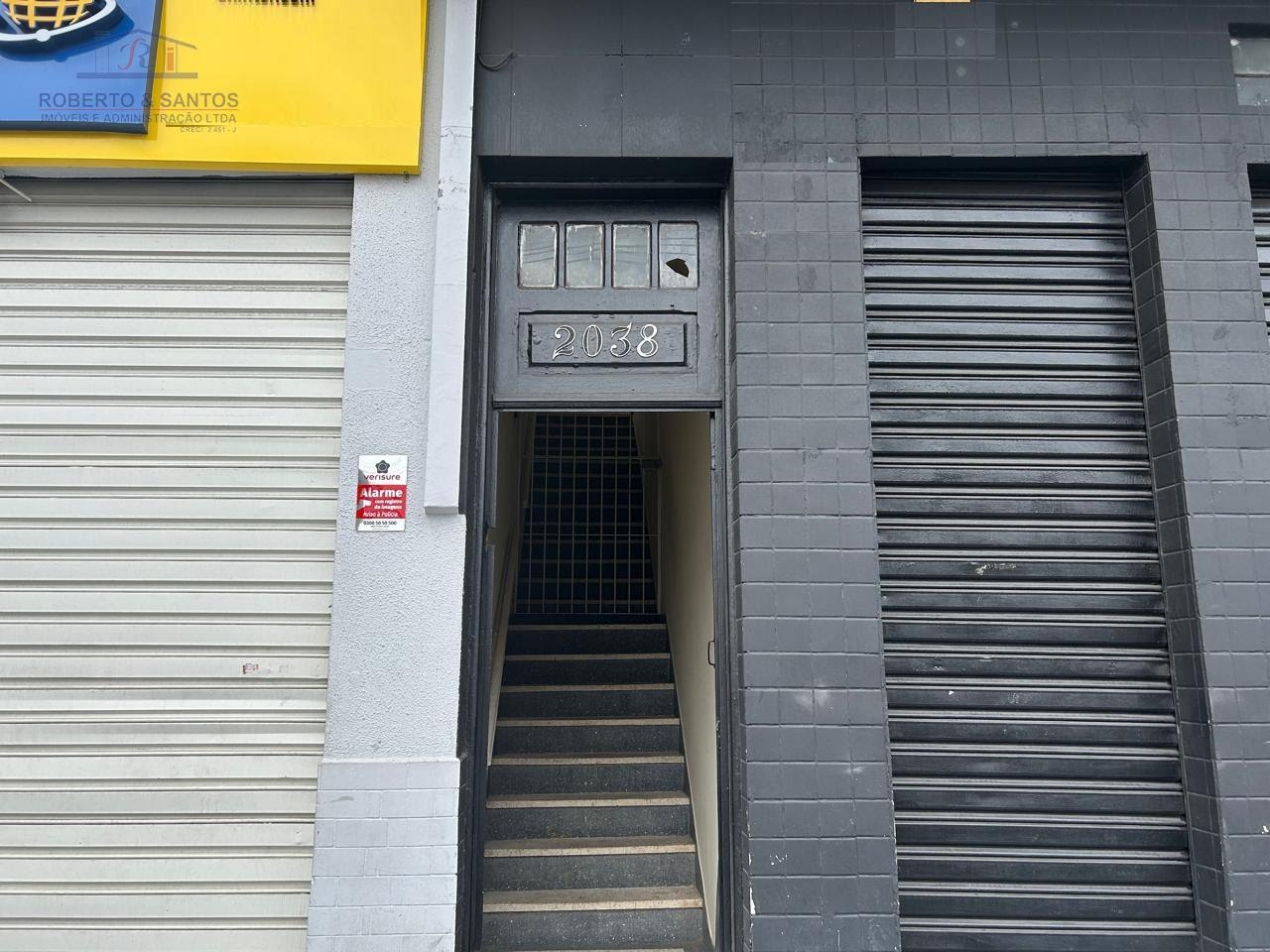 Entrada do prédio