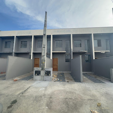 Casa Geminada em Areias Pequenas - 2 Dorms por R$280.000