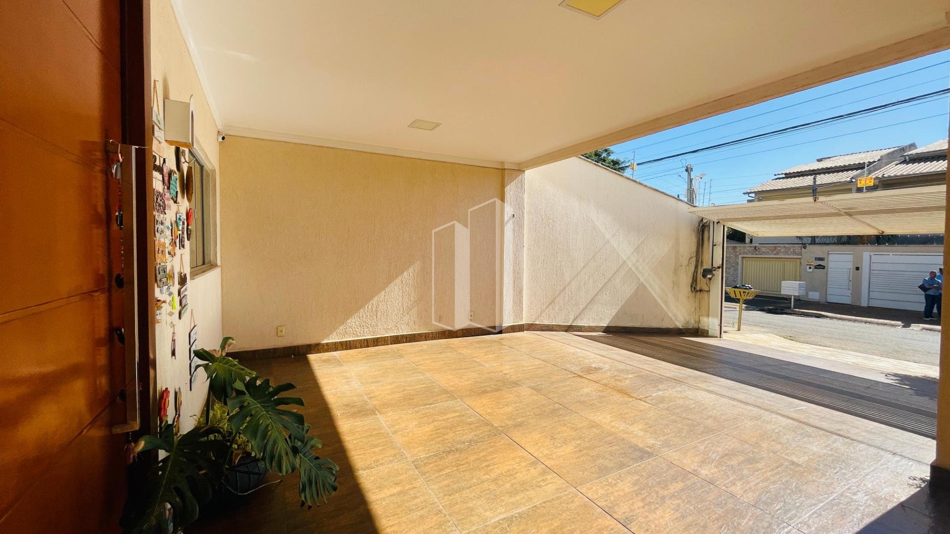 Casa à venda com 4 quartos, 4 suítes, 4 vagas e 240m² no Jardim Planalto, Goiânia (GO) — foto 6 de 30
