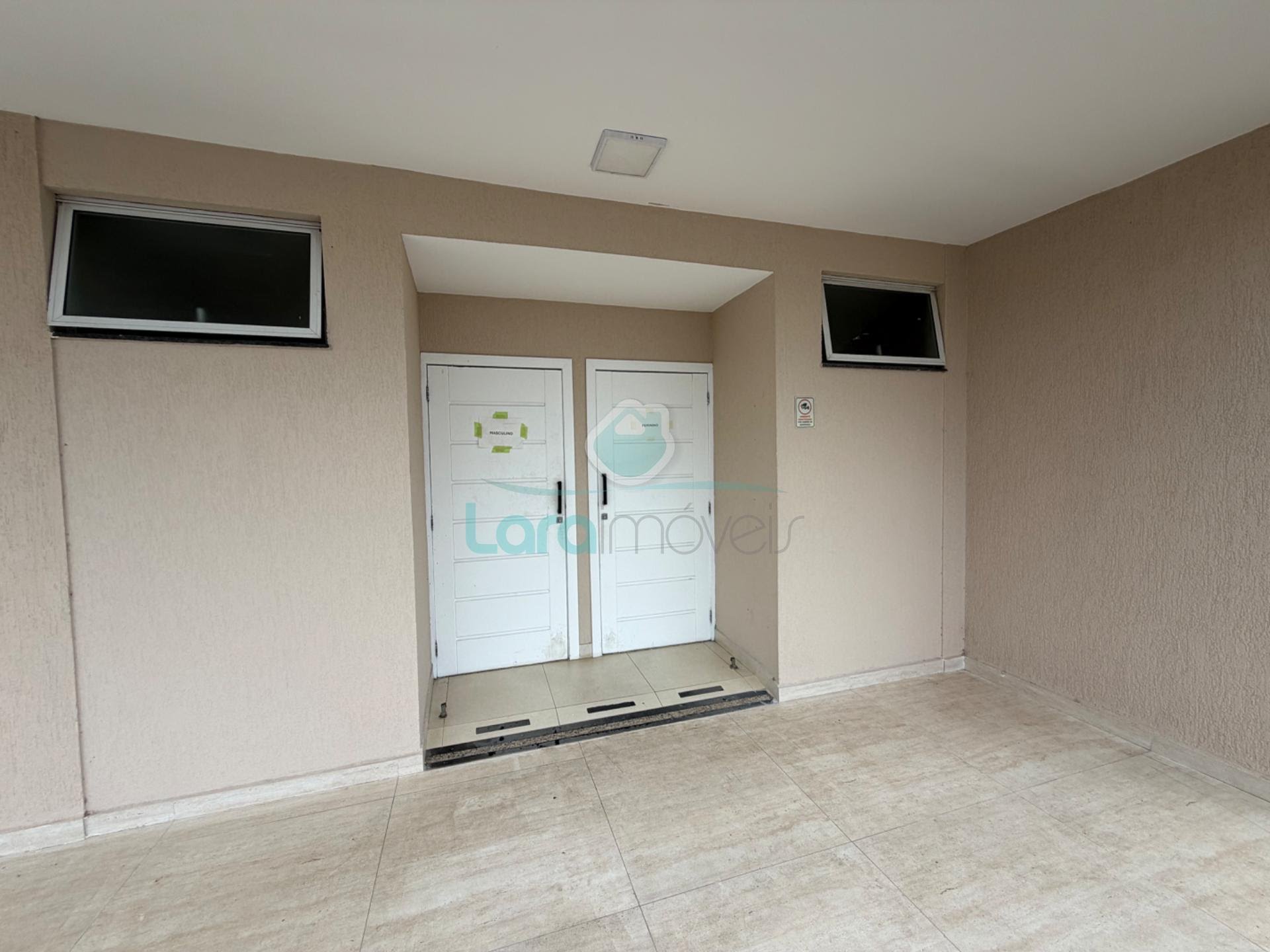 Comercial para alugar com 2 banheiros e 280m² no Lagoa, Macaé (RJ) — foto 23 de 30