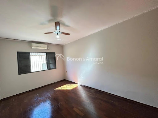 Casa, 3 quartos, 223 m² - Foto 15