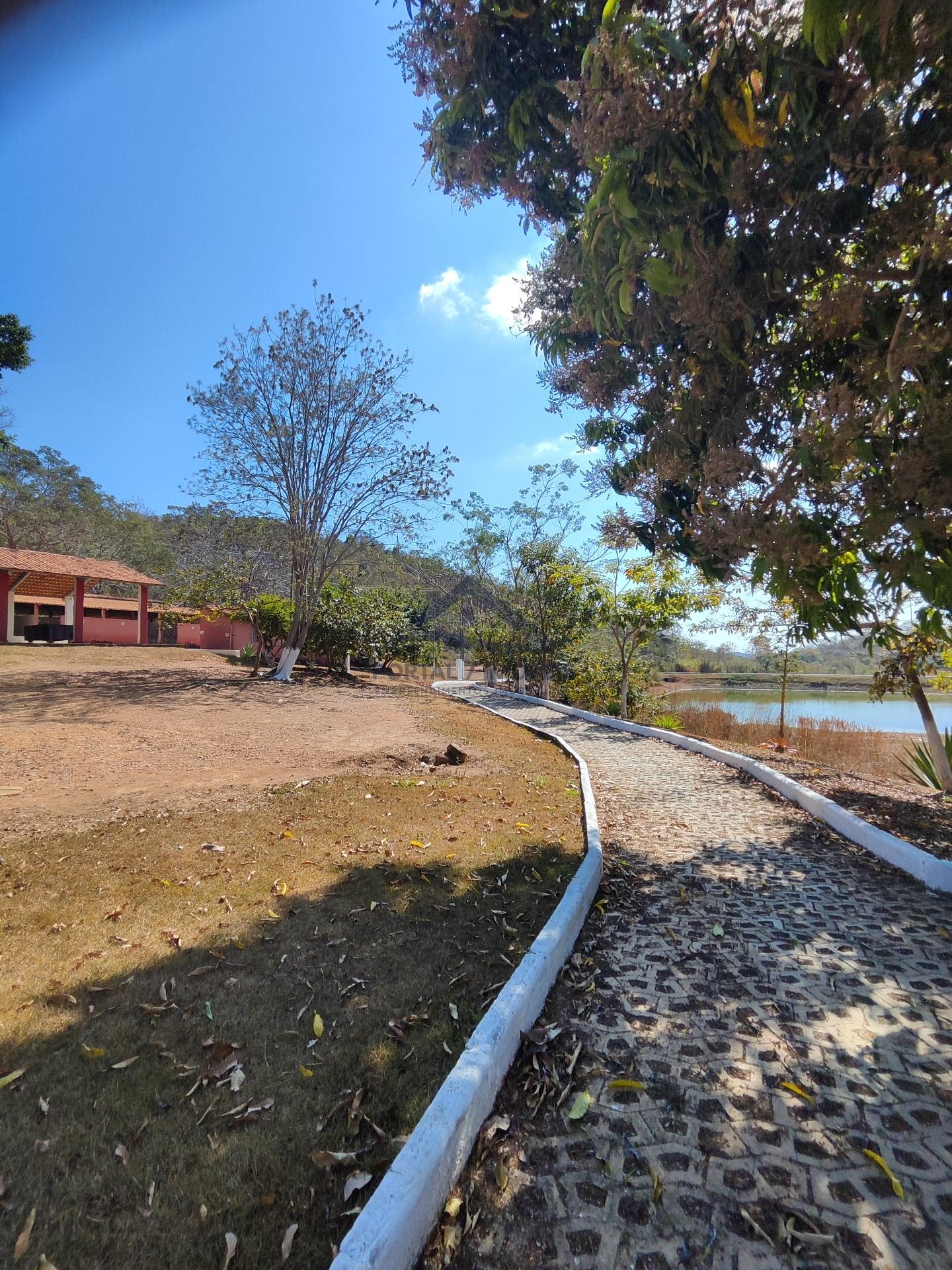 Terreno à venda com 1000m² de terreno no Condomínio Residencial Vale do Sol, Funilândia (MG) — foto 10 de 23