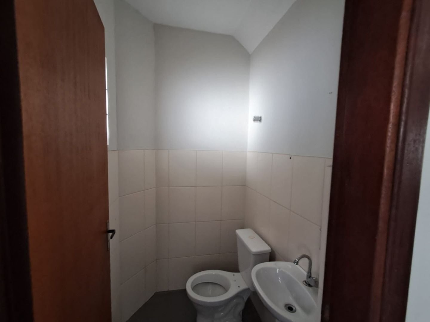 Casa à venda com 6 banheiros, 3 vagas e 211m² no Vila Santana, Sorocaba (SP) — foto 8 de 30