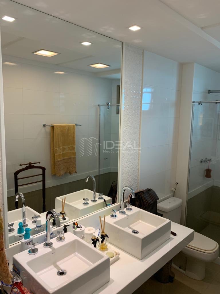 Apartamento à venda com 4 quartos, 4 suítes, 3 vagas e 183m² no Centro, Campos dos Goytacazes (RJ) — foto 23 de 28