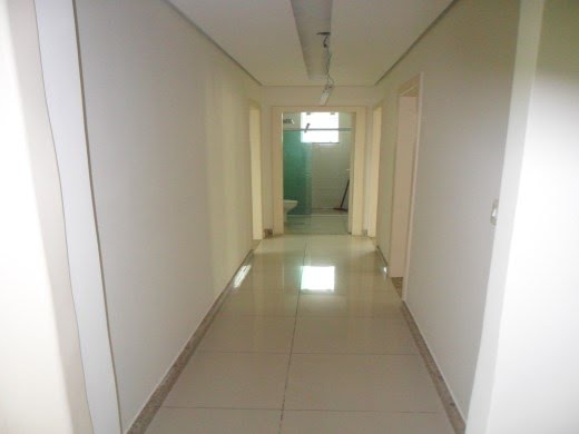 Casa à venda com 5 quartos, 2 suítes, 5 vagas e 245m² no Sao Joao Batista (venda Nova), Belo Horizonte (MG) — foto 27 de 30