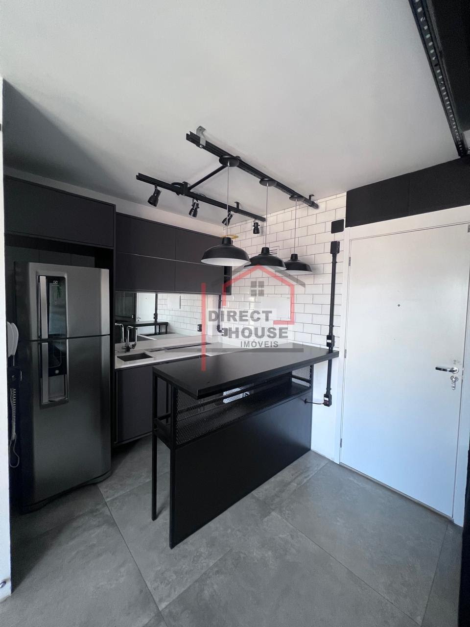 Apartamento, 1 quarto, 27 m² - Foto 1