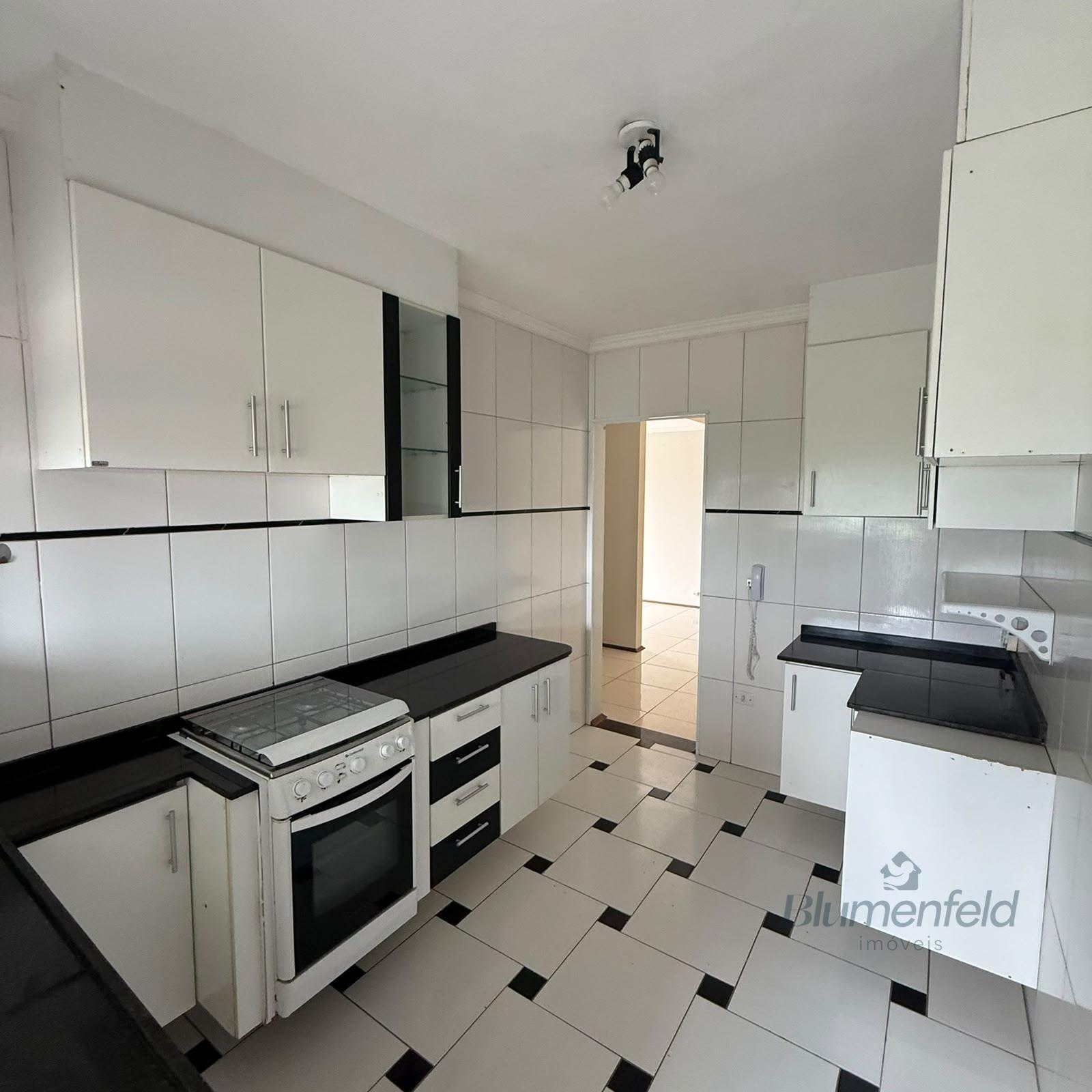 Apartamento para alugar com 2 quartos, 1 banheiro, 1 vaga e 67m² no Jordanópolis, Arujá (SP) — foto 3 de 12
