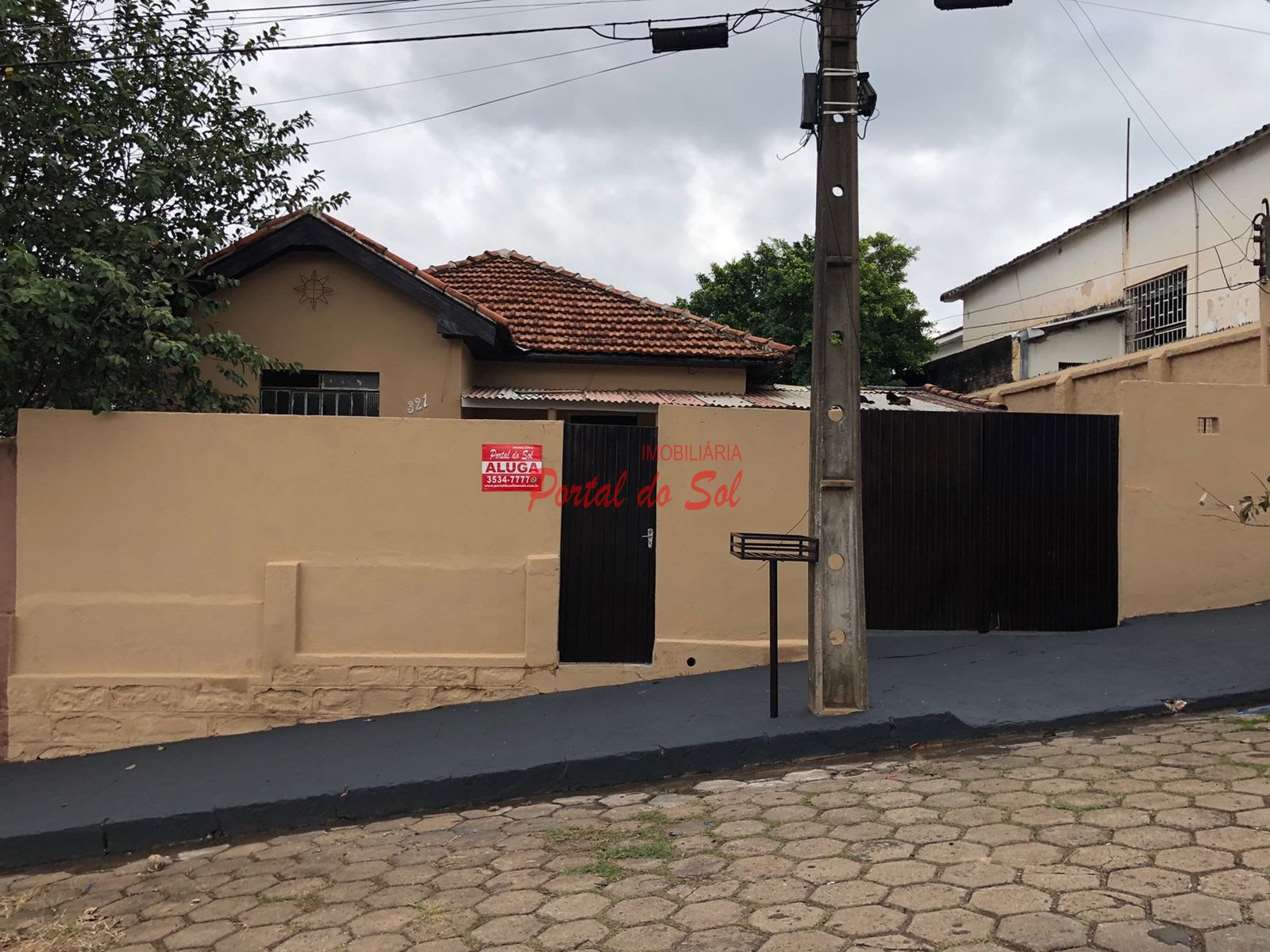 Casa à venda com 2 quartos, 1 banheiro, 2 vagas e 110m² no Centro, Santo Antônio da Platina (PR) — foto 3 de 12