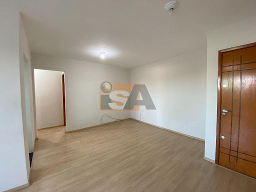 Apartamento com 2 quartos; 2 vagas cobertas e 2 quintais no Vista Verde em Suzano/SP.