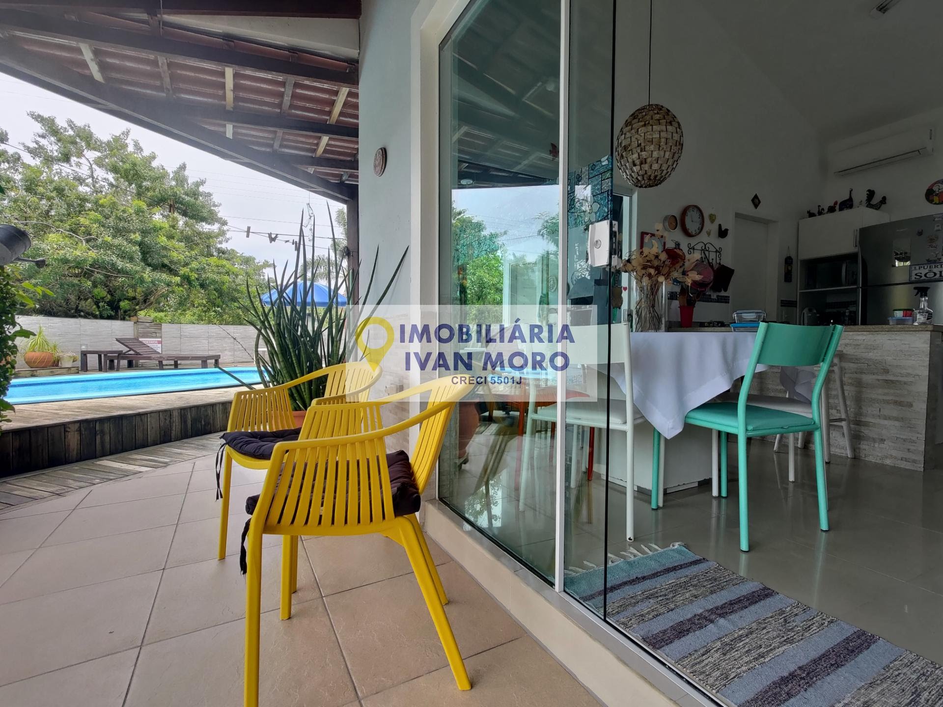 Casa para alugar com 4 quartos, 3 suítes e 2 vagas no Daniela, Florianópolis (SC) — foto 17 de 30