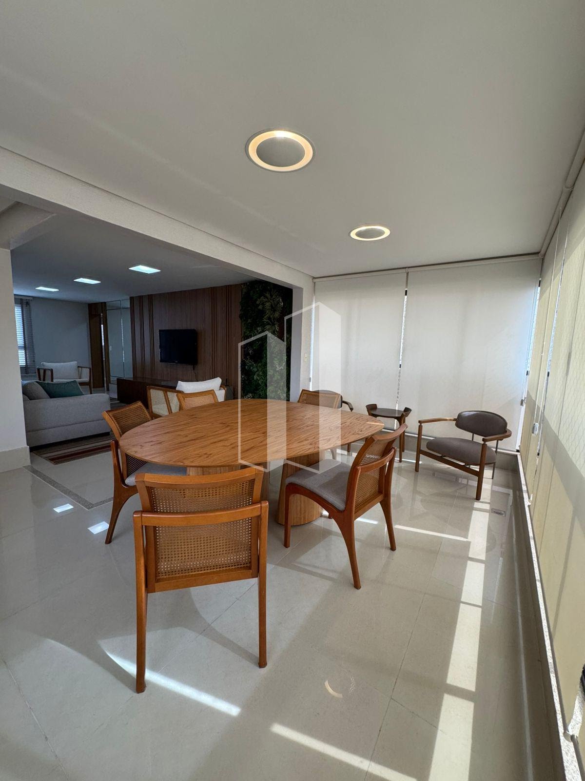 Apartamento à venda com 3 quartos, 3 suítes, 2 vagas e 126m² no Setor Bueno, Goiânia (GO) — foto 10 de 25