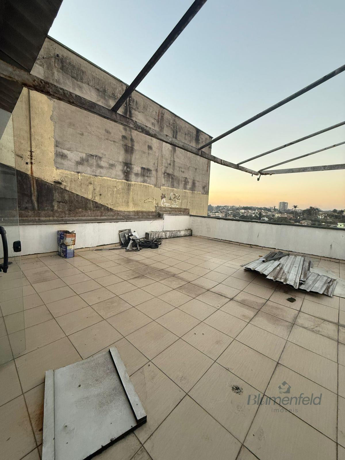 Comercial à venda com 4 banheiros, 3 vagas e 300m² no Jardim Rincão, Arujá (SP) — foto 14 de 18
