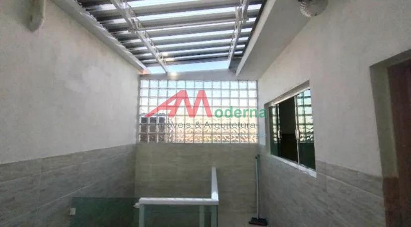 Casa à venda com 3 quartos, 3 banheiros, 2 vagas e 200m² no Vila Luzita, Santo André (SP) — foto 10 de 11