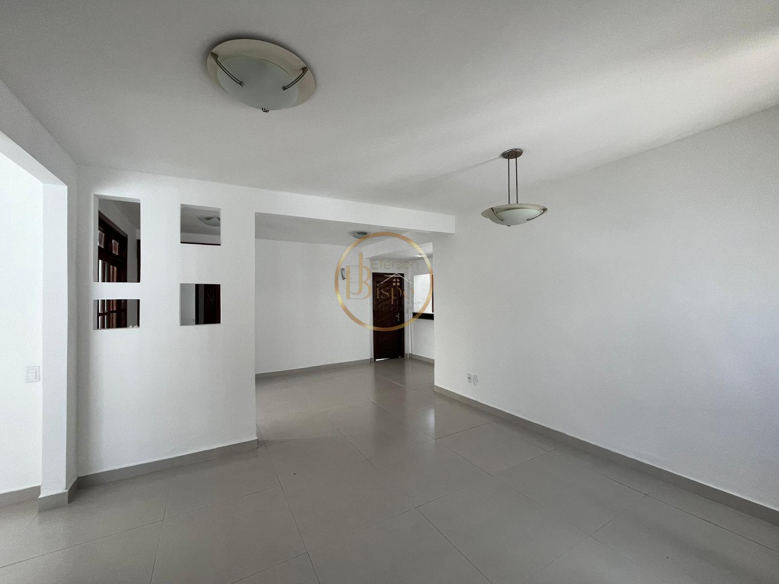 Casa à venda com 4 quartos, 2 suítes, 2 vagas e 210m² no Centro, Porto Seguro (BA) — foto 22 de 29