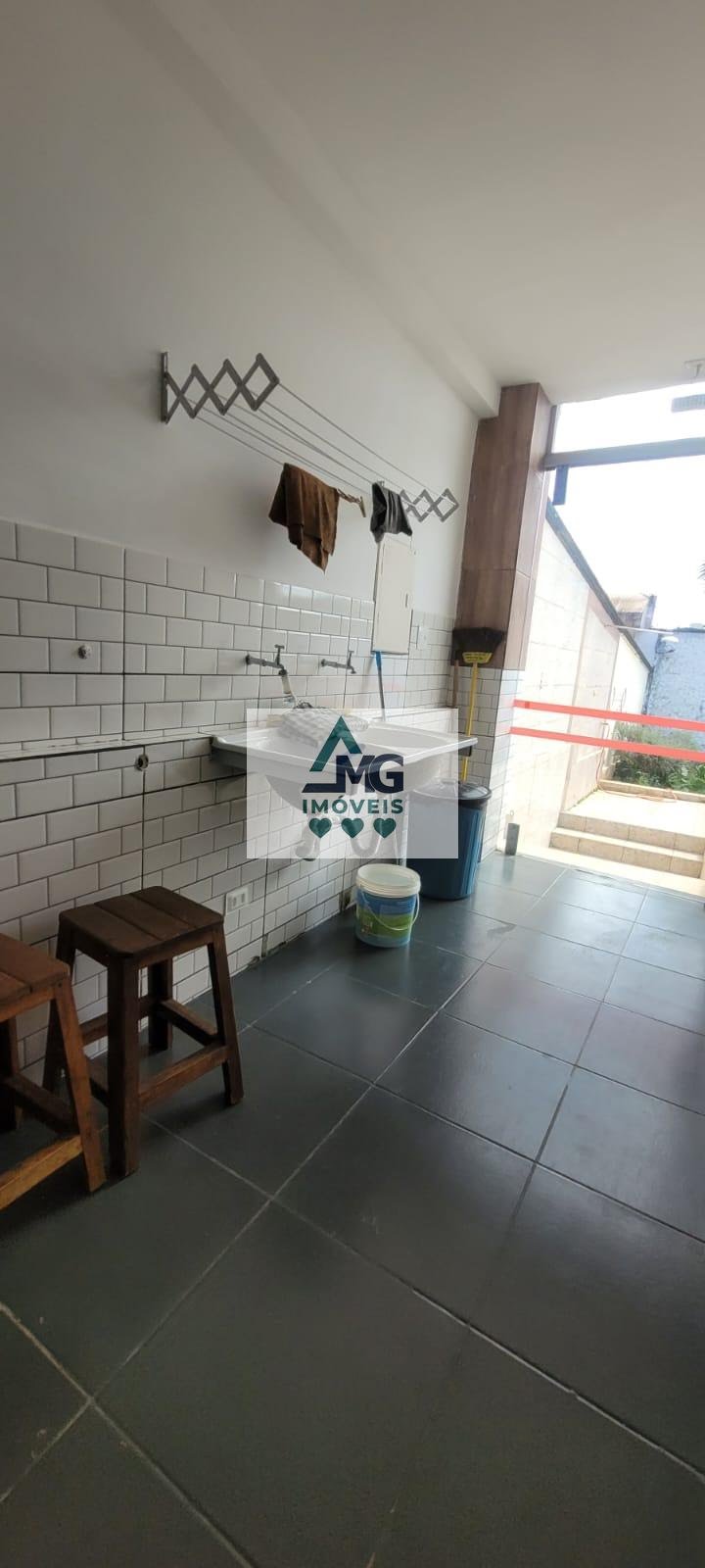 Casa à venda com 3 quartos, 1 suíte, 4 vagas e 120m² no Mini Distrito I, Três Corações (MG) — foto 12 de 21
