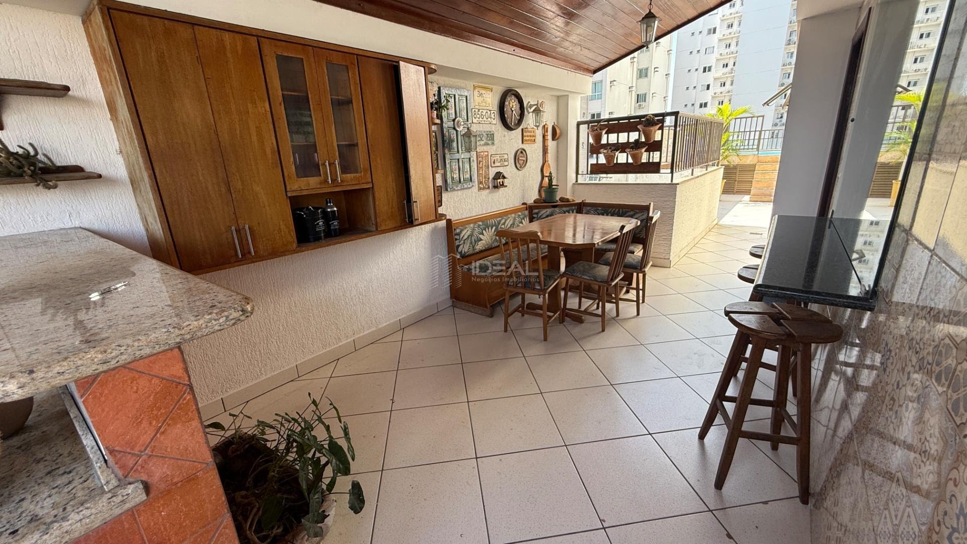 Cobertura para alugar com 3 quartos, 3 suítes, 2 vagas e 300m² no Parque Tamandaré, Campos dos Goytacazes (RJ) — foto 11 de 30