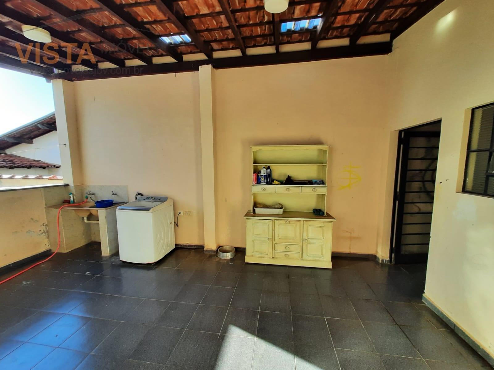 Casa à venda com 3 quartos, 1 suíte, 2 vagas e 205m² no Jardim Sao Thiago, São João da Boa Vista (SP) — foto 13 de 15