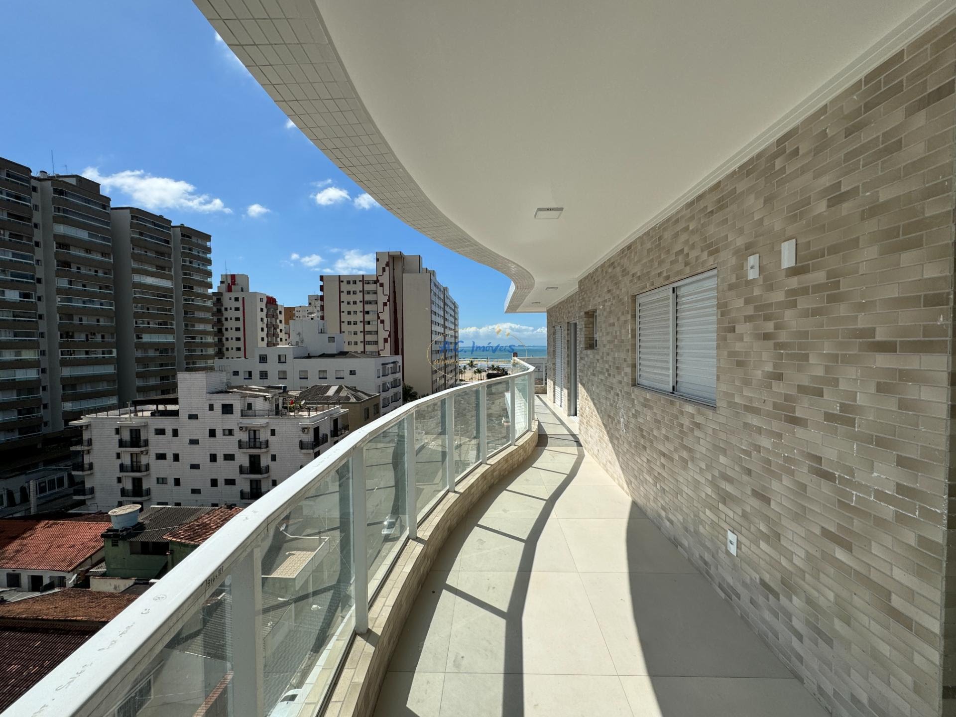 Apartamento à venda com 3 quartos, 3 suítes, 2 vagas e 109m² no Guilhermina, Praia Grande (SP) — foto 7 de 26