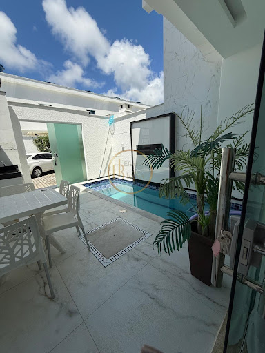 Apartamento 3 Suítes para Aluguel na Praia de Taperapuã, Porto Seguro