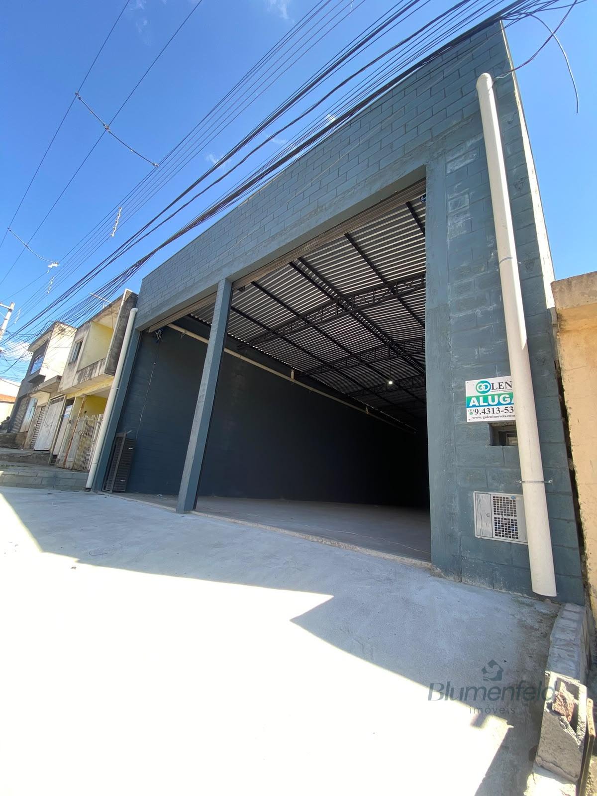 Comercial para alugar com 275m² no Parque Rodrigo Barreto, Arujá (SP) — foto 2 de 14