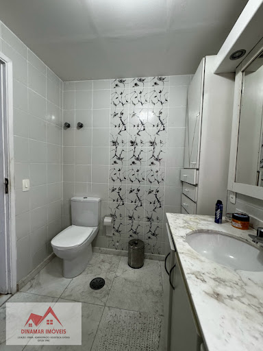 Triplex em Moema - SP com 4 suítes e 440m² por R$3.999.999 