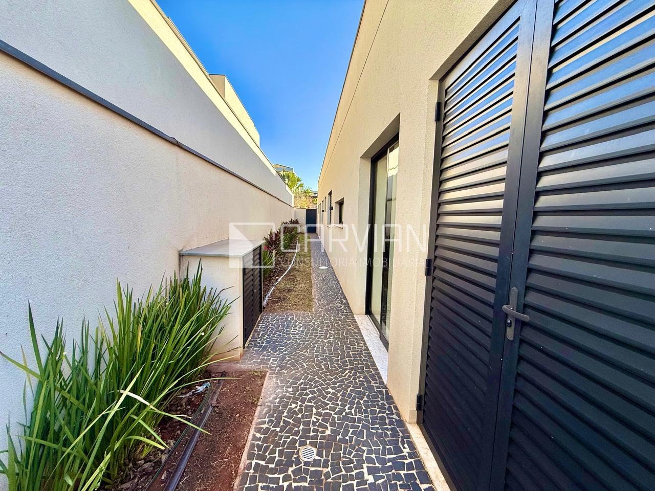 Casa à venda com 3 quartos, 3 suítes, 4 vagas e 274m² no Alphaville, Ribeirão Preto (SP) — foto 17 de 30