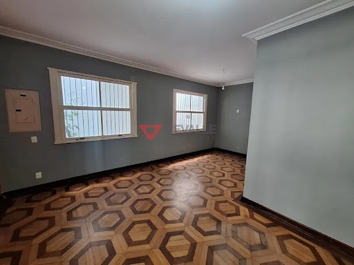 Casa à venda na Urca: 250m², 4 quartos, 1 vaga, R$ 2.940.000