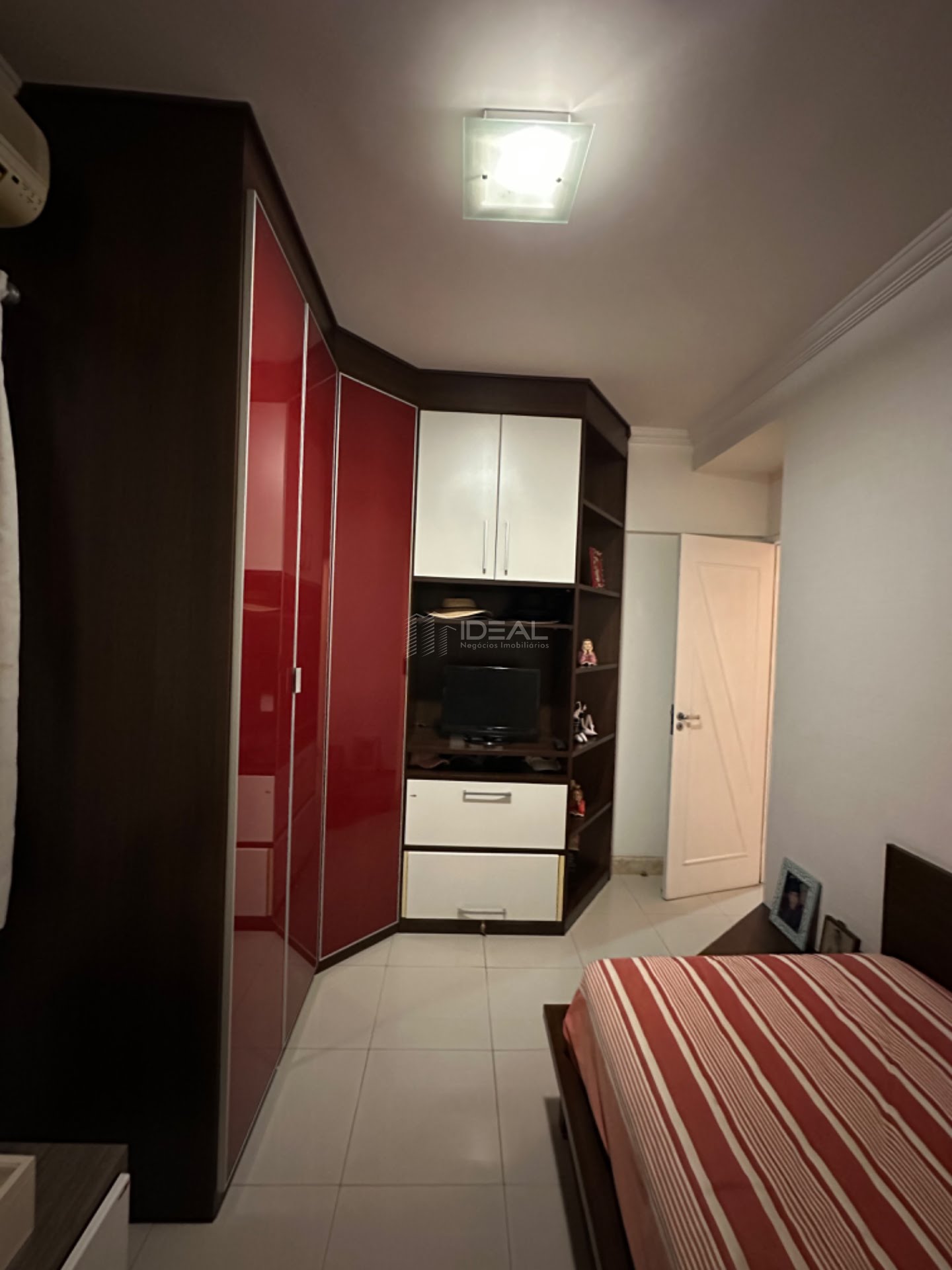 Apartamento à venda com 4 quartos, 1 suíte, 2 vagas e 128m² no Parque Avenida Pelinca, Campos dos Goytacazes (RJ) — foto 25 de 30