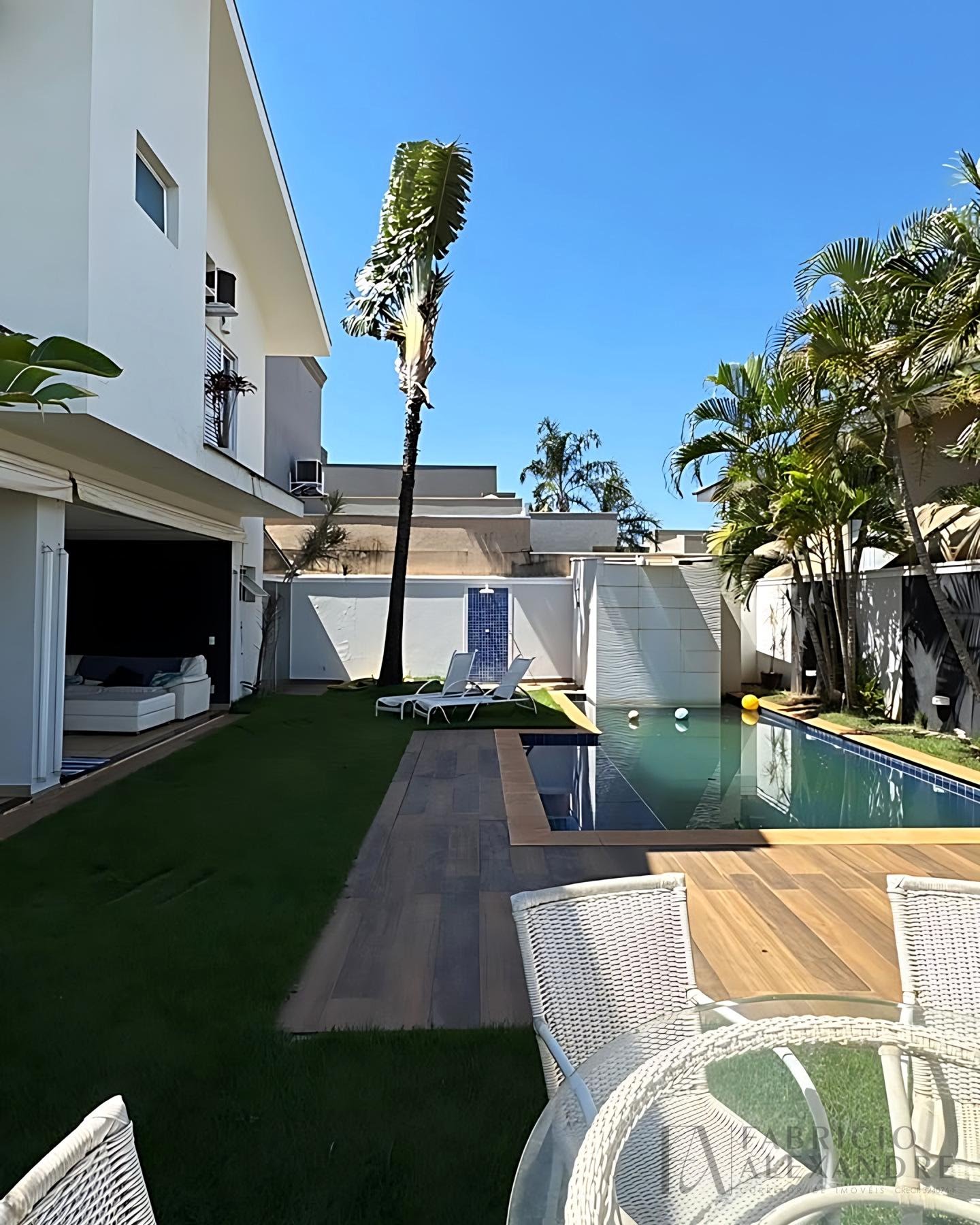 Casa à venda com 4 quartos, 4 suítes, 4 vagas e 380m² no Parque Residencial Damha III, São José do Rio Preto (SP) — foto 17 de 19