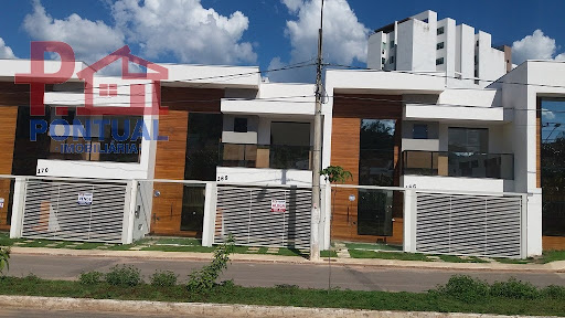 Casa Geminada em Belvedere  -  Coronel Fabriciano