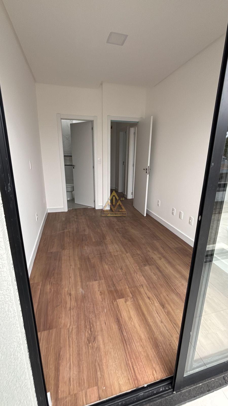 Casa à venda com 3 quartos, 1 suíte, 1 vaga e 104m² no Itacolomi, Balneário Piçarras (SC) — foto 7 de 10